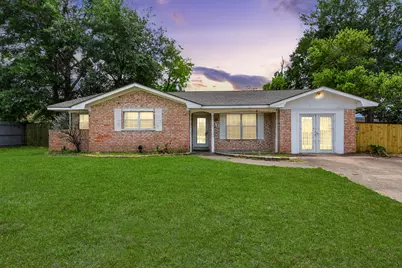 811 Hillcrest Drive, Conroe, TX 77301 - Photo 40