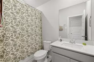 2304 W Winding Pines Dr, Tomball, TX 77375 - Photo 6