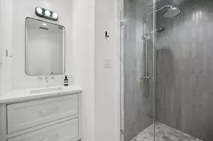 448 Blalock Rd, Houston, TX 77024 - Photo 36