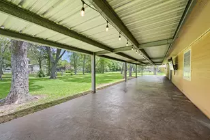 411 E Norris St, El Campo, TX 77437 - Photo 20