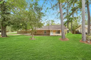 310 Spring Ave, Shepherd, TX 77371 - Photo 2