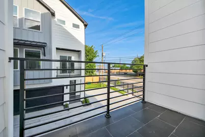 7729 Hammerly Boulevard, Houston, TX 77055 - Photo 24