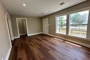 401 Dorchester St, Houston, TX 77022 - Photo 4
