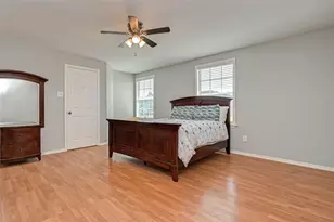 2002 Wimcrest St, Galveston, TX 77551 - Photo 12