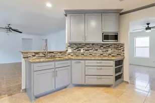 1922 Tomlinson Trail Dr, Houston, TX 77067 - Photo 8