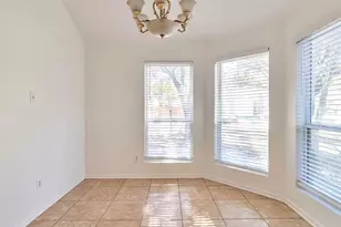 1922 Tomlinson Trail Dr, Houston, TX 77067 - Photo 10