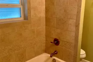 1602 Avenue O, Galveston, TX 77550 - Photo 12