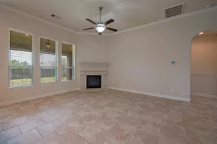 31 Heartshire Circle, The Woodlands, TX 77354 - Photo 10