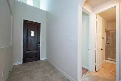 31 Heartshire Circle, The Woodlands, TX 77354 - Photo 4