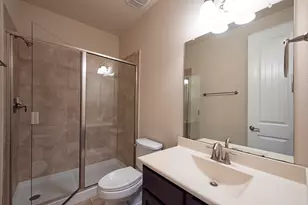 31 Heartshire Circle, The Woodlands, TX 77354 - Photo 6