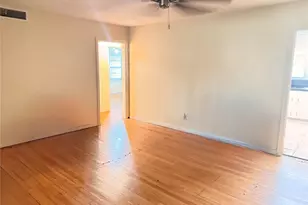 2211 Hialeah Dr, Houston, TX 77018 - Photo 6