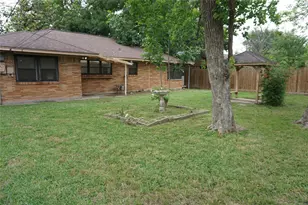 2211 Hialeah Dr, Houston, TX 77018 - Photo 28