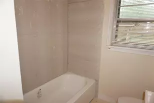 2211 Hialeah Dr, Houston, TX 77018 - Photo 12