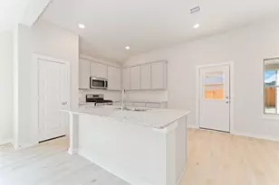 25992 Liberation Rd, Cleveland, TX 77328 - Photo 8