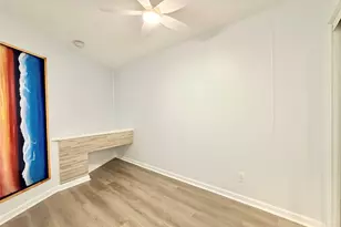 6102 Seawall Blvd, Galveston, TX 77551 - Photo 10