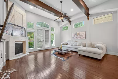 1821 W 24th Street, Houston, TX 77008 - Photo 2