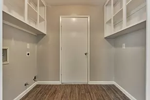 26 W Broken Oak Ct, The Woodlands, TX 77381 - Photo 32