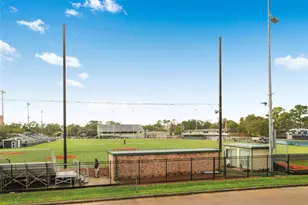 821 S Ripple Creek Dr, Houston, TX 77057 - Photo 10