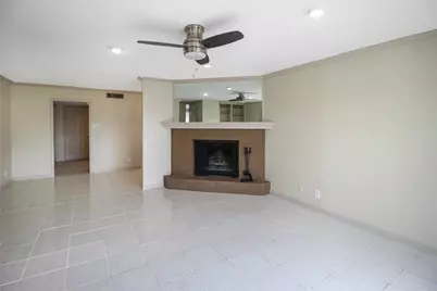 821 S Ripple Creek Drive #1, Houston, TX 77057 - Photo 2