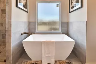 1825 Huge Oaks St, Houston, TX 77055 - Photo 42