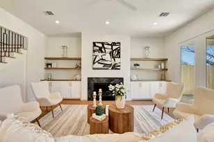 1825 Huge Oaks St, Houston, TX 77055 - Photo 14