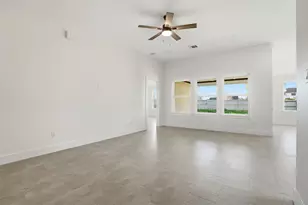 9428 Carlow Ln, La Porte, TX 77571 - Photo 6
