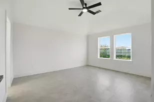 9428 Carlow Ln, La Porte, TX 77571 - Photo 14