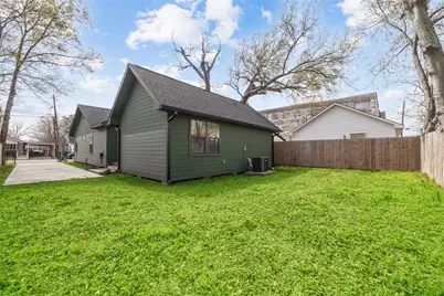 4603 Farmer Street, Houston, TX 77020 - Photo 10
