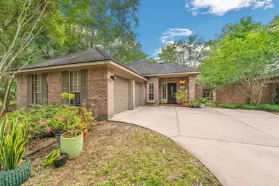 30 Vista Cove Circle, The Woodlands, TX 77381 - Photo 2