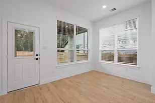 703 Campbell Xing Ct, Willis, TX 77318 - Photo 8