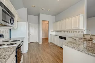 3306 Stratford Pointe Dr, Sugar Land, TX 77498 - Photo 18