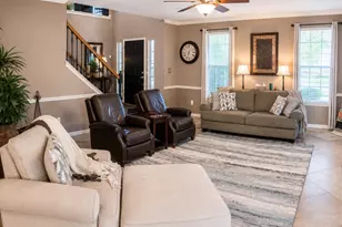 4515 Parkleaf Dr, Baytown, TX 77521 - Photo 6