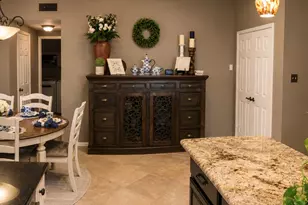 4515 Parkleaf Dr, Baytown, TX 77521 - Photo 10