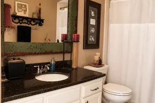4515 Parkleaf Dr, Baytown, TX 77521 - Photo 32