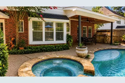 4515 Parkleaf Drive, Baytown, TX 77521 - Photo 38