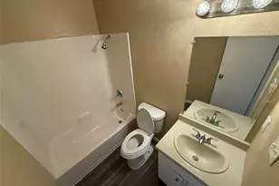 2716 Avenue Q, Galveston, TX 77550 - Photo 14