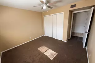 2716 Avenue Q, Galveston, TX 77550 - Photo 8