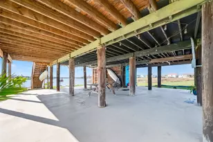 154 Poop Deck Ln, Freeport, TX 77541 - Photo 26