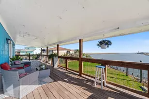 154 Poop Deck Ln, Freeport, TX 77541 - Photo 1