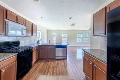 18961 Bobcat Path Court, Houston, TX 77073 - Photo 6