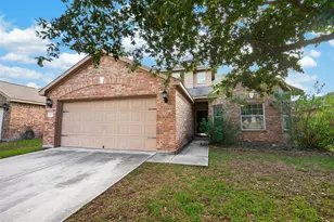 10221 Stone Gate Dr, Conroe, TX 77385 - Photo 2