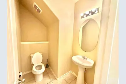 13826 Bonner Bluff Lane, Houston, TX 77047 - Photo 32