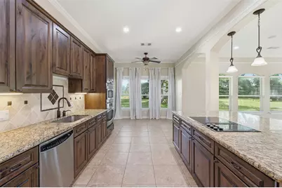 14494 Diamondhead N, Conroe, TX 77356 - Photo 8