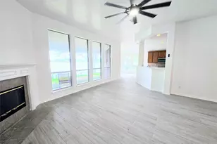 4018 Crystal Lake Circle N, Pearland, TX 77584 - Photo 10