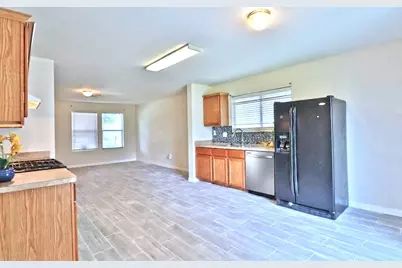 14423 Moreno Avenue, Houston, TX 77045 - Photo 10