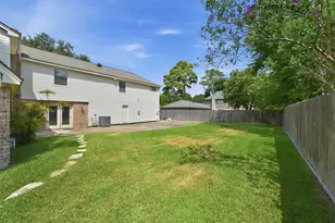 8130 Fernbrook Ln, Houston, TX 77070 - Photo 50