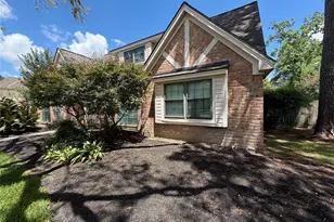 8130 Fernbrook Ln, Houston, TX 77070 - Photo 4