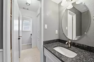 8130 Fernbrook Ln, Houston, TX 77070 - Photo 42