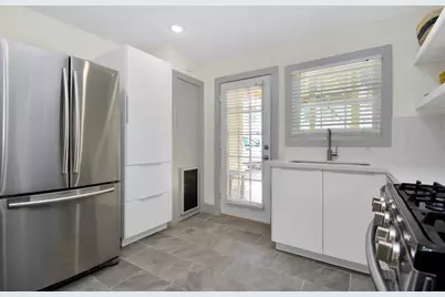 1911 Banks Street, Houston, TX 77098 - Photo 22