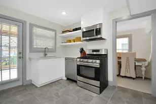 1911 Banks St, Houston, TX 77098 - Photo 20